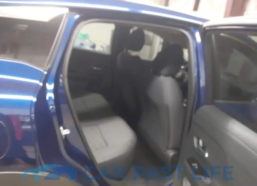 3N8AP6CA3SL418389# 8