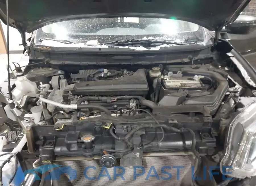 JN8AT2MT5GW027640# 10