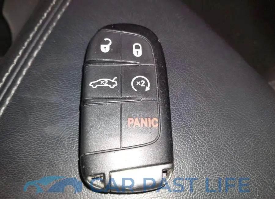 2C3CDZFJ8MH670231# 11