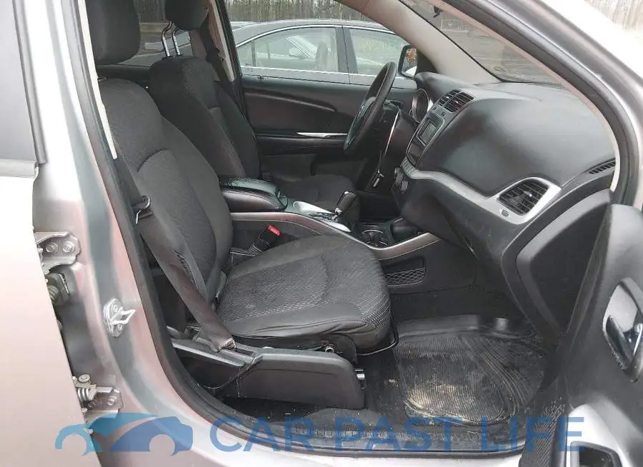 3C4PDCBB9GT157140# 5