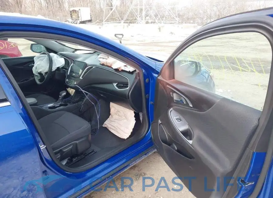 1G1ZG5ST5PF243536# 5
