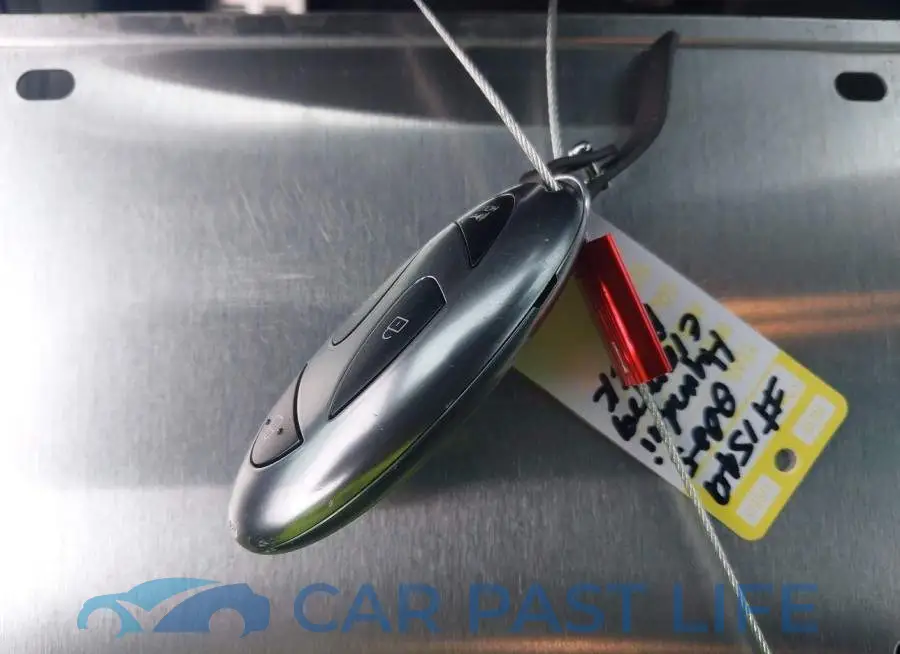 KMHLM4DG3SU069904# 11