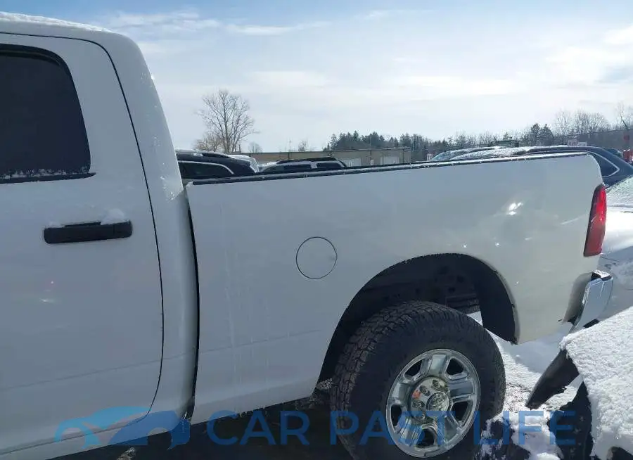 3C6UR5CJ8JG102580# 14