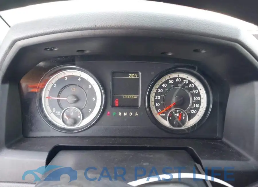 3C6UR5CJ8JG102580# 7