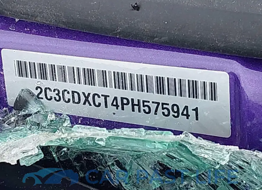 2C3CDXCT4PH575941# 9