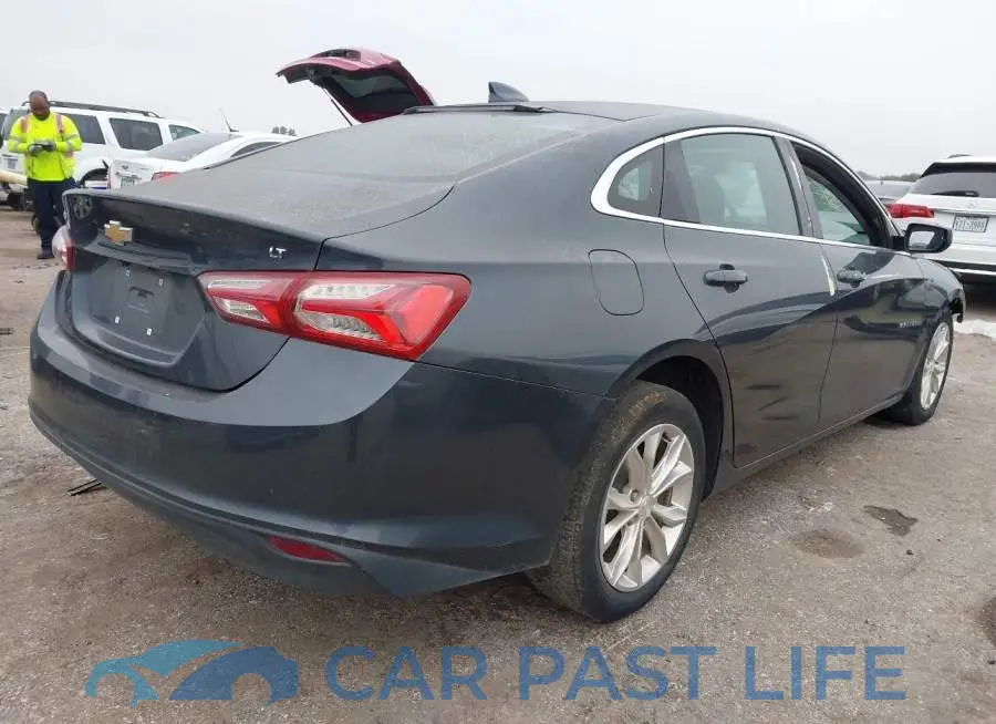 1G1ZD5ST2KF110198# 4