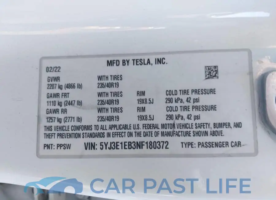 5YJ3E1EB3NF180372# 9
