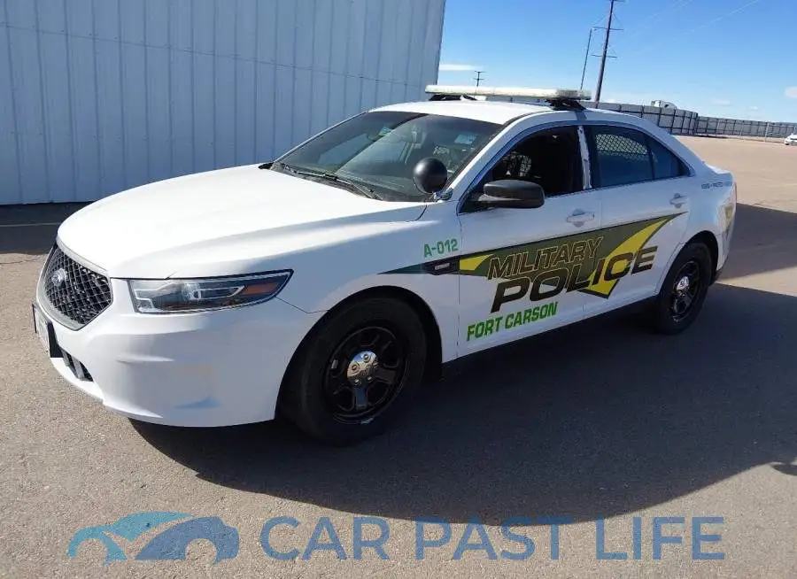 1FAHP2L88JG141571# 2