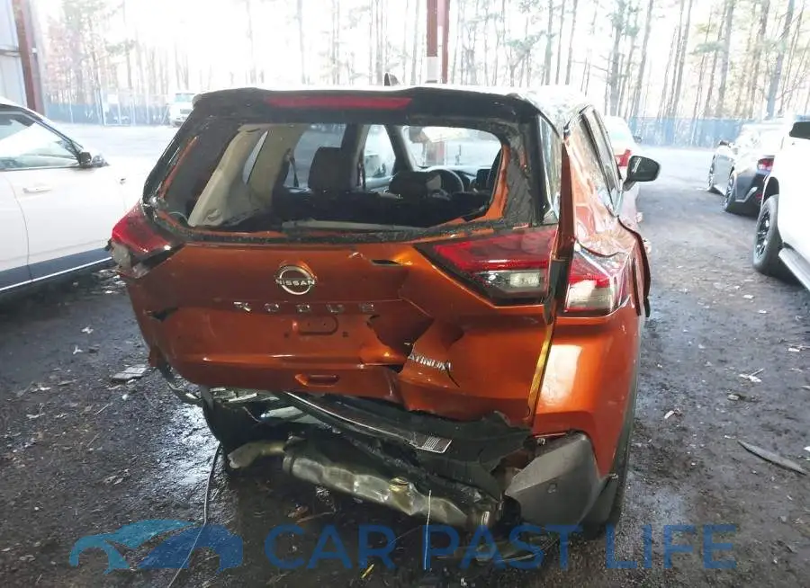 JN8BT3DCXNW121021# 4