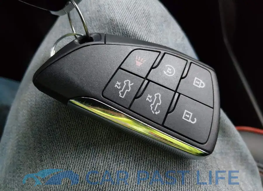 1GC40ZEL9RU302207# 11