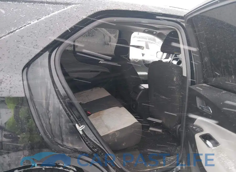 2GNAXUEVXM6122266# 8