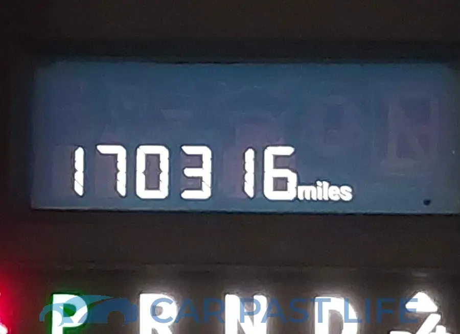 2C4RDGBG4HR838743# 15
