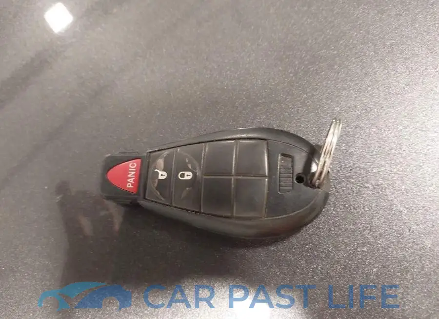 2C4RDGBG4HR838743# 11