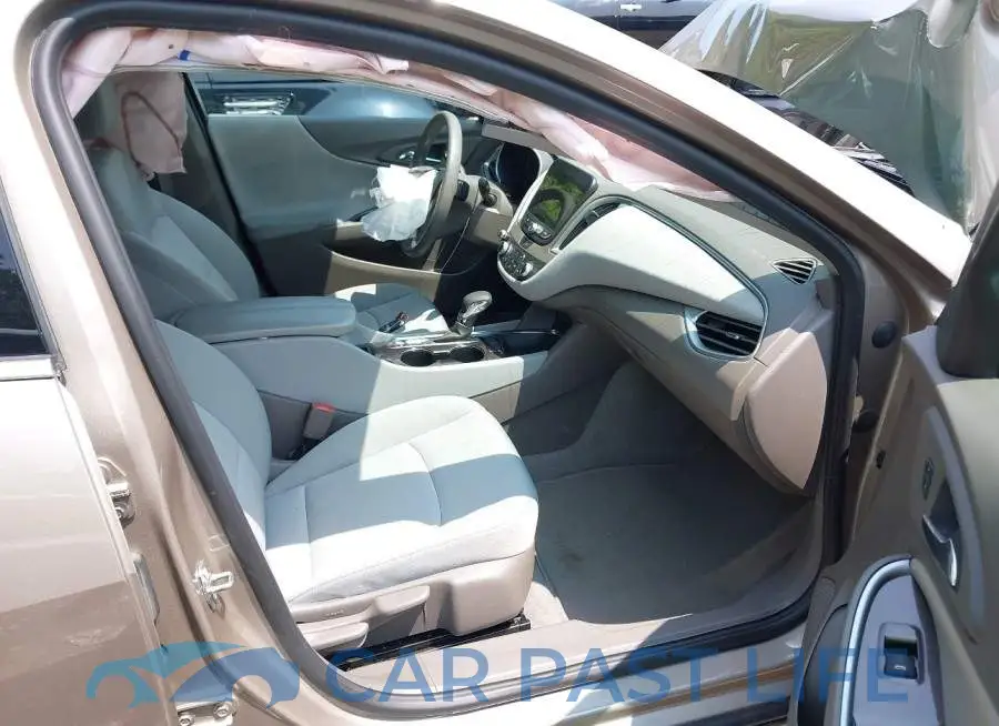1G1ZD5ST9PF124526# 5