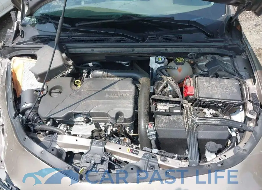 1G1ZD5ST9PF124526# 10