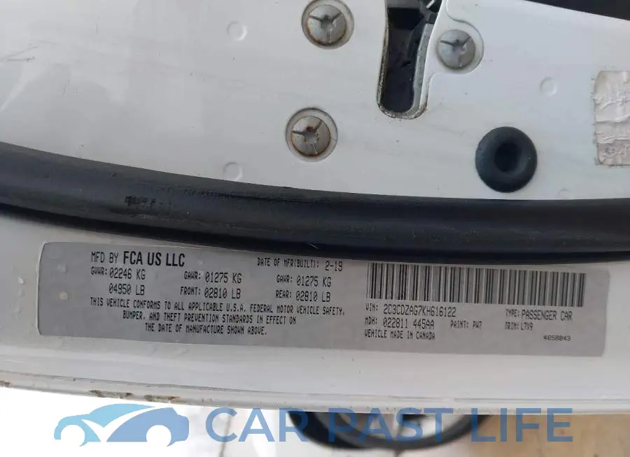 2C3CDZAG7KH616122# 9