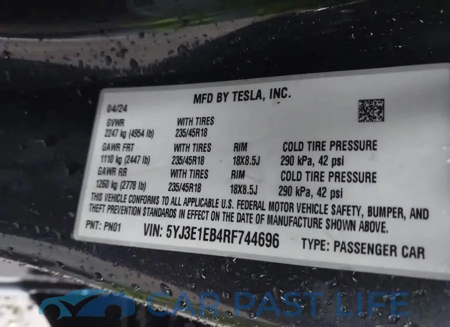 5YJ3E1EB4RF744696# 9