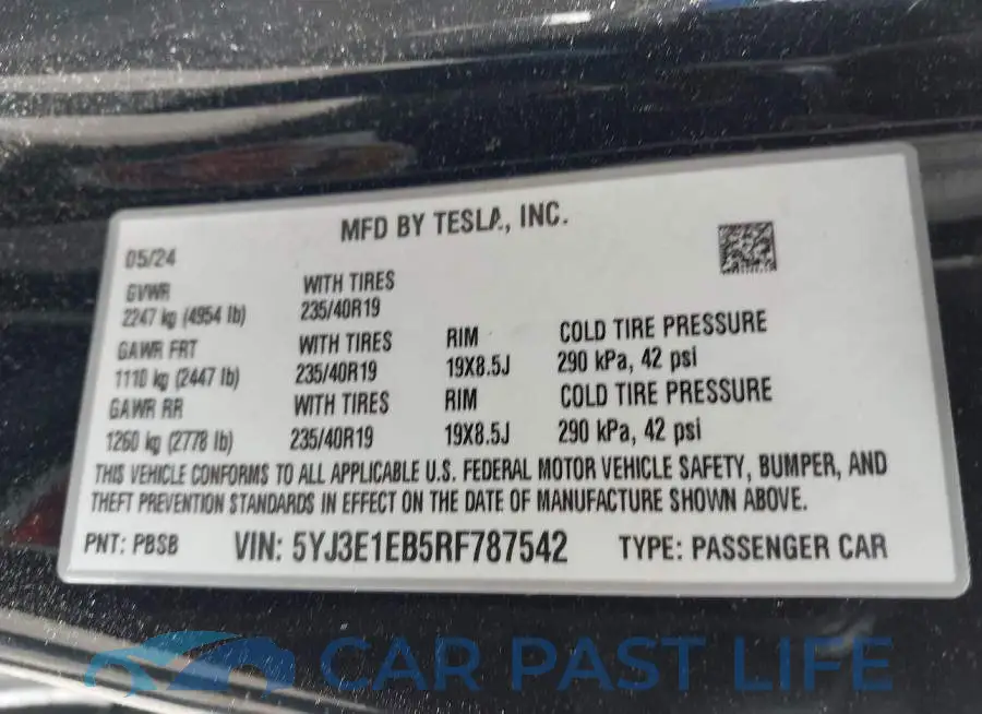 5YJ3E1EB5RF787542# 9