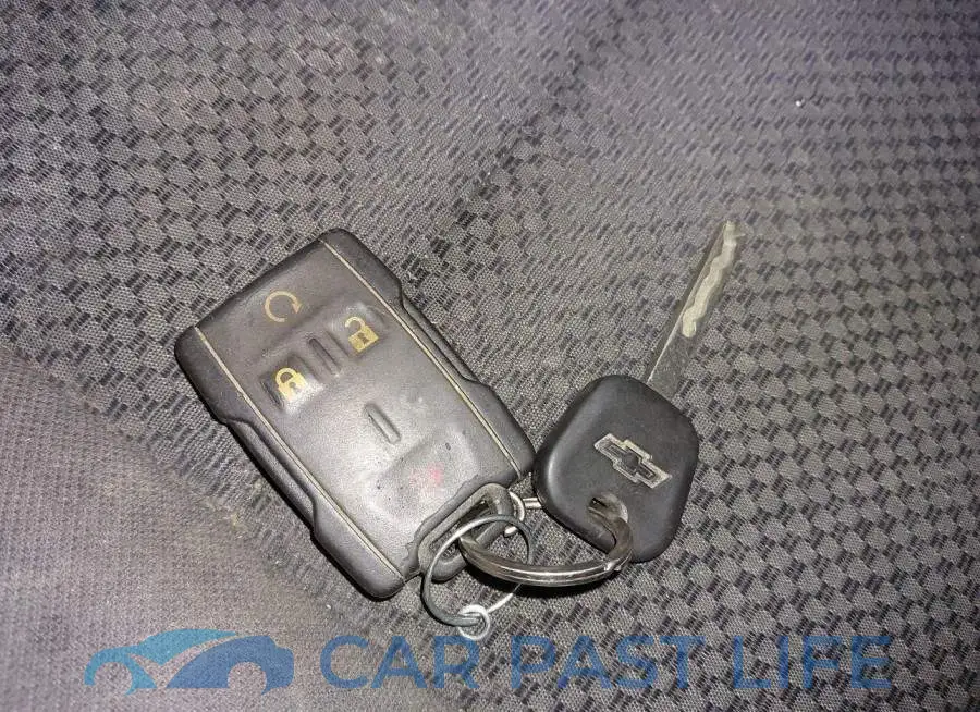 1GCVKREC0JZ103861# 11