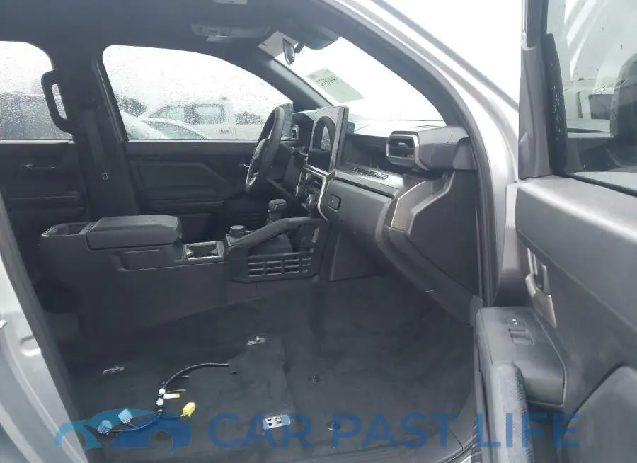 3TYLB5JN5TT108103# 5