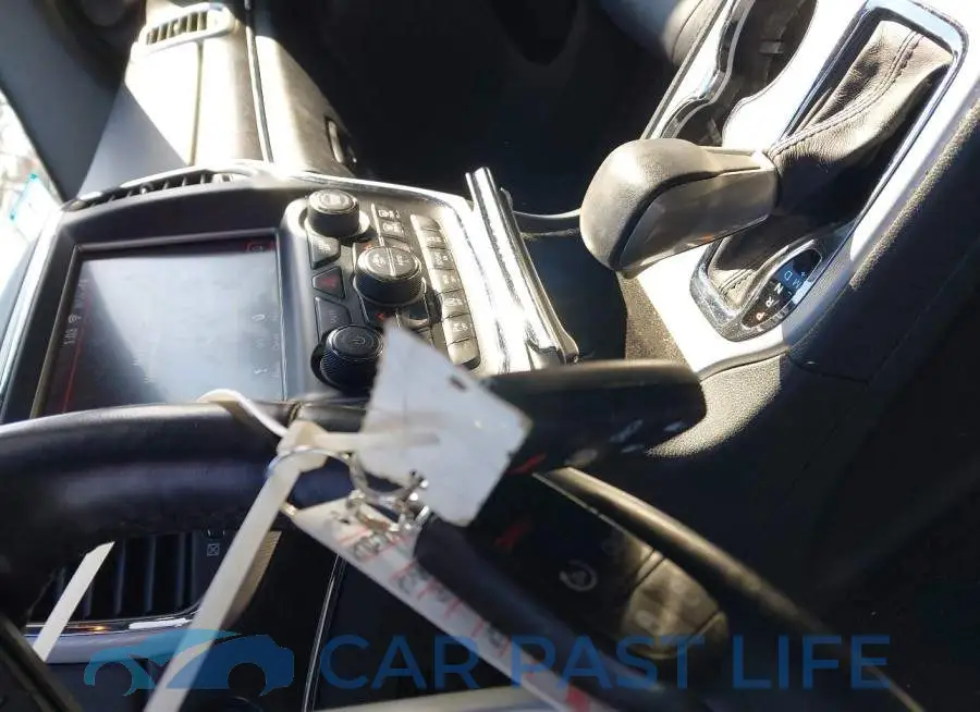 1C4RJFBG6JC375215# 11