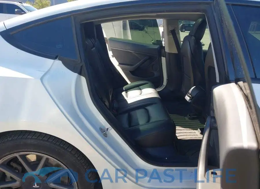 5YJ3E1EAXPF458517# 8