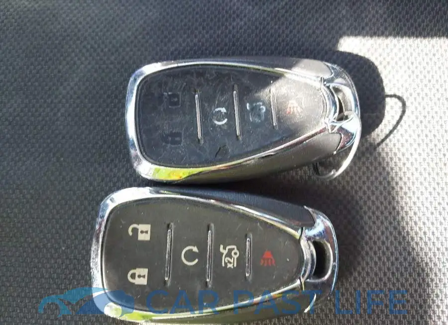 1G1ZE5ST2GF209494# 11