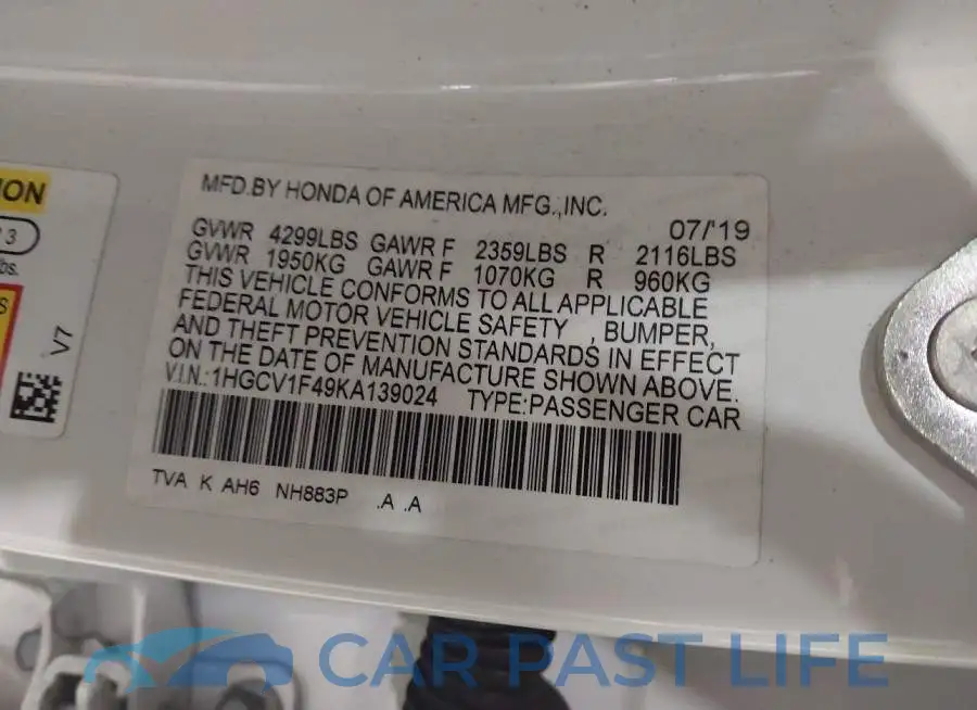 1HGCV1F49KA139024# 9