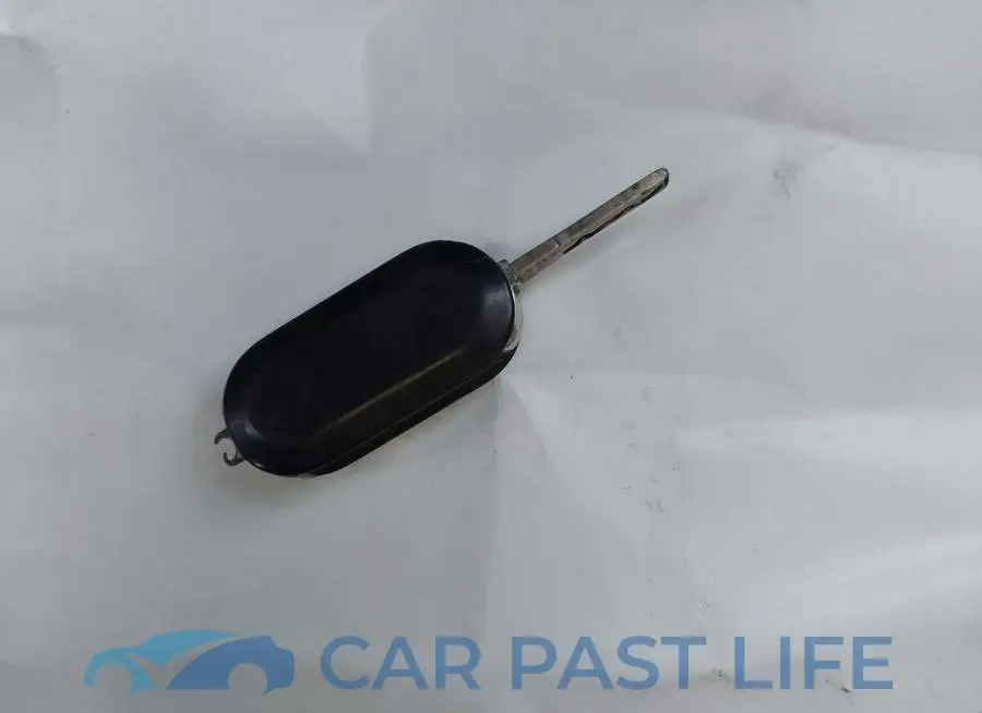 3C6TRVAG2HE532145# 11