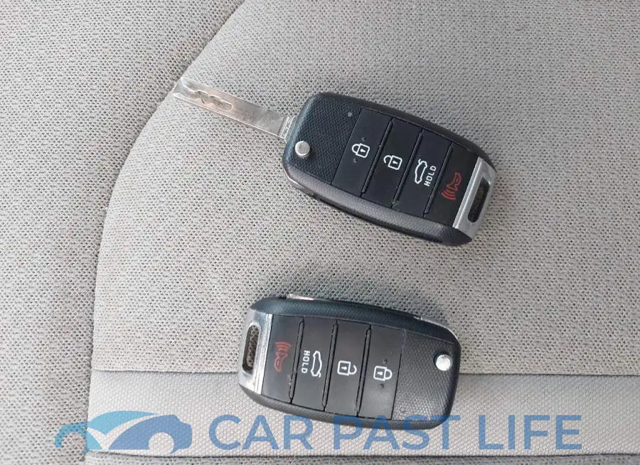 5XXGT4L38HG128290# 11