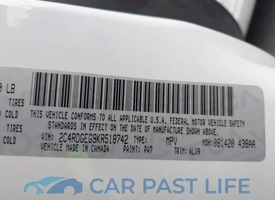 2C4RDGEG9KR518742# 9