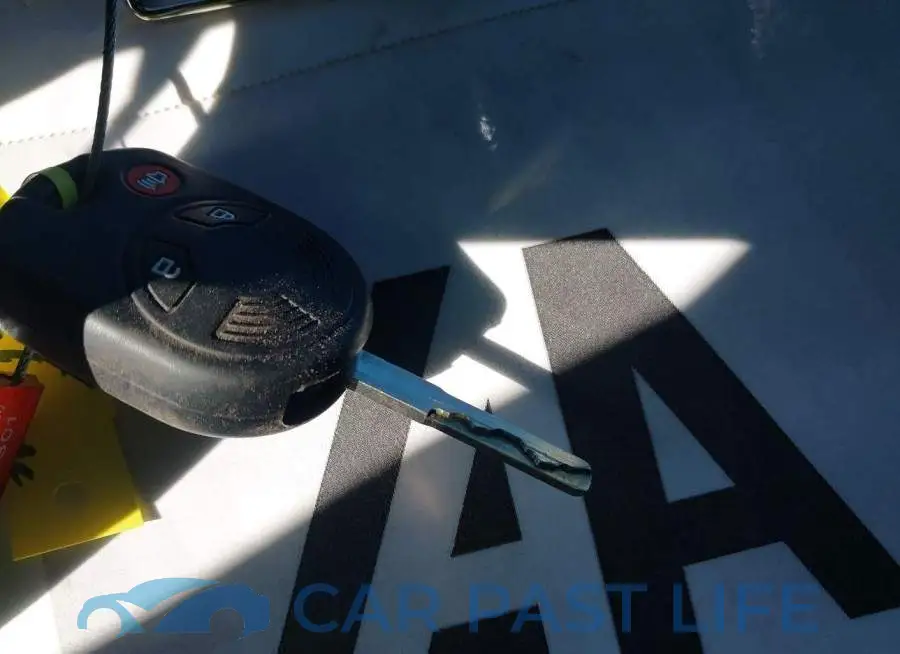 1FMCU0F77KUB00965# 11