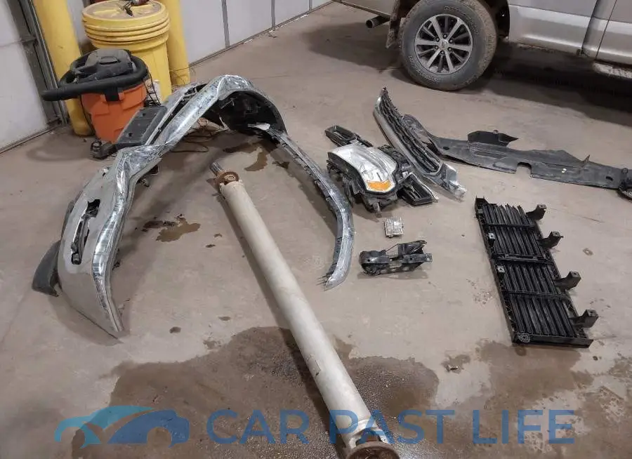 3C63R3PL9KG558004# 12