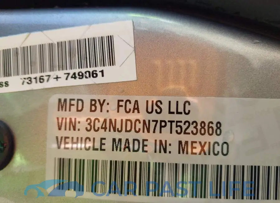 3C4NJDCN7PT523868# 9