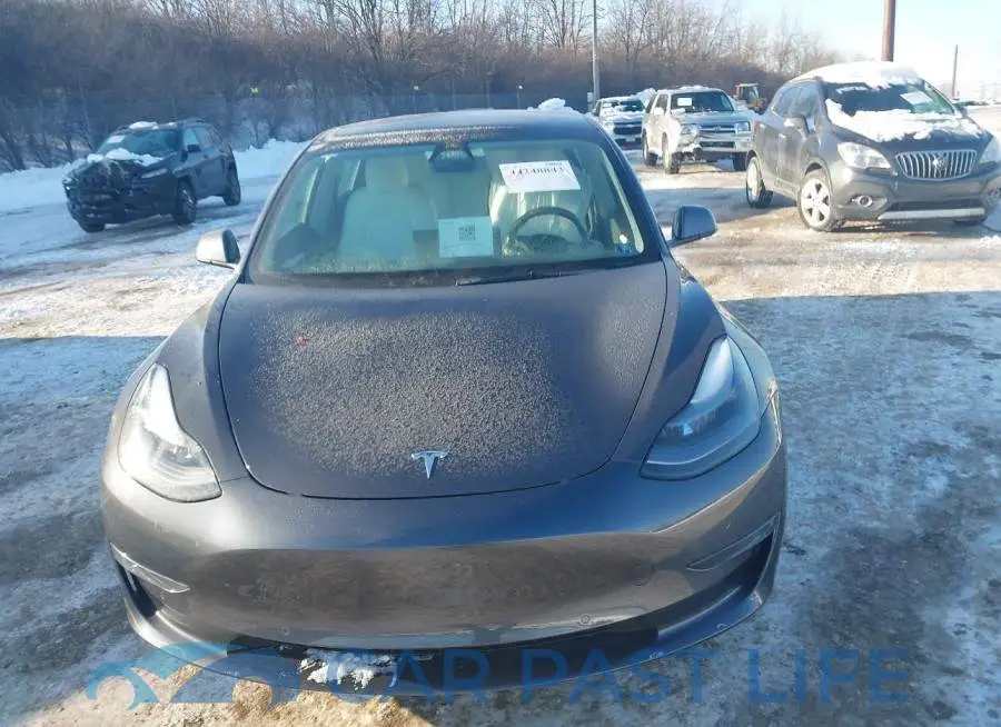 5YJ3E1EB1NF152067# 13
