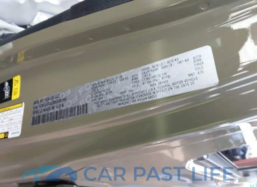 1C4PJXDG8SW649184# 9