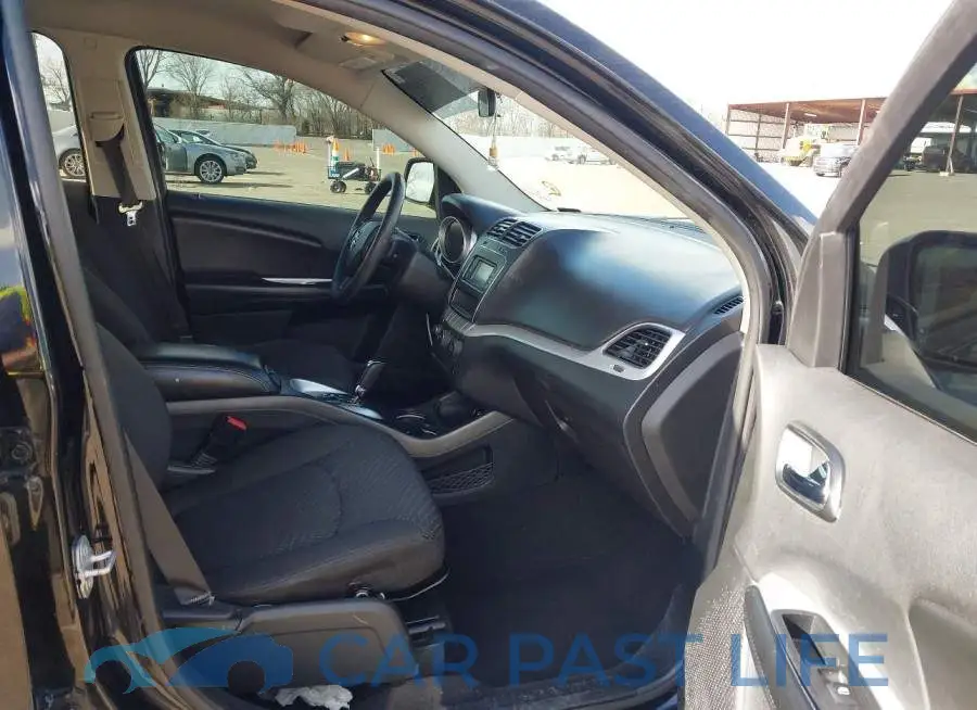 3C4PDCAB7HT707857# 5