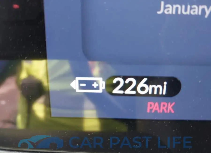 3GPKHZRJ9RS515679# 18