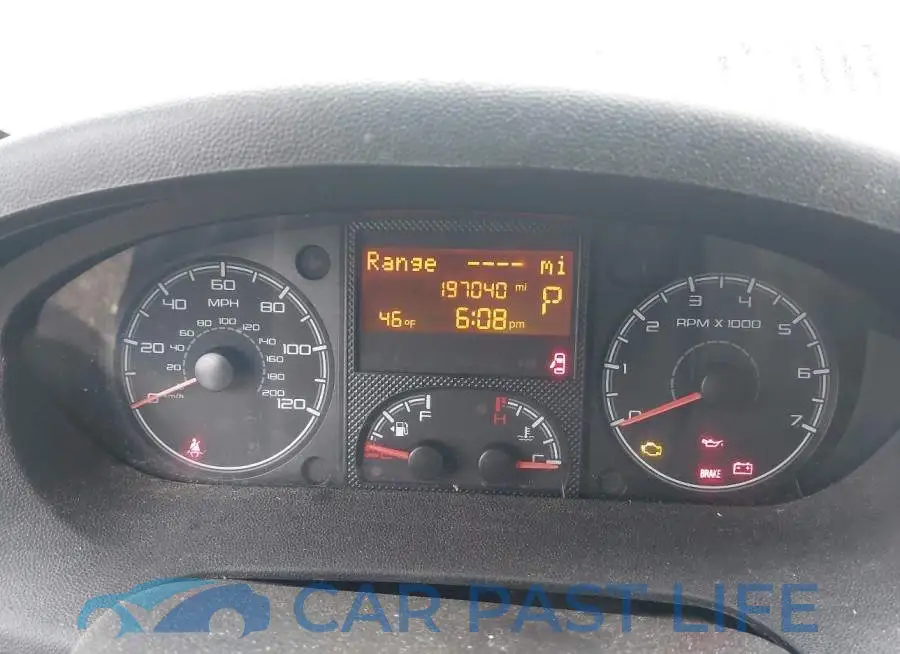3C6TRVAG2HE516835# 7