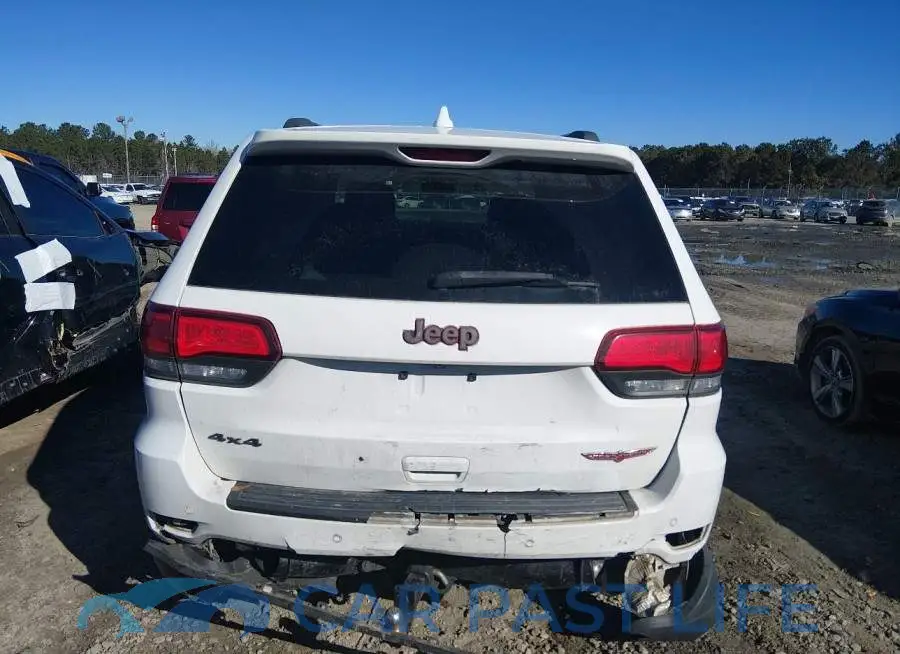 1C4RJFLG4KC710083# 17