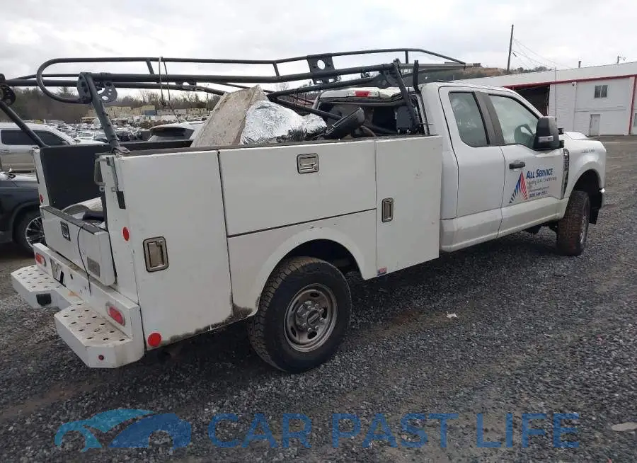 1FT7X2BA3PEC28146# 4