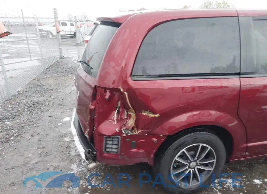 2C4RDGBG9KR503758# 18