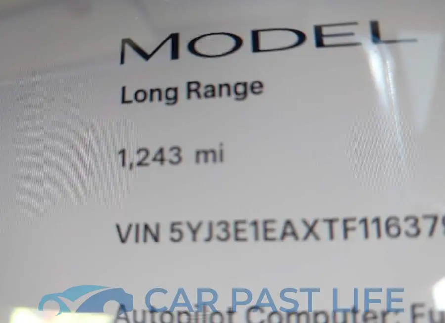 5YJ3E1EAXTF116379# 7