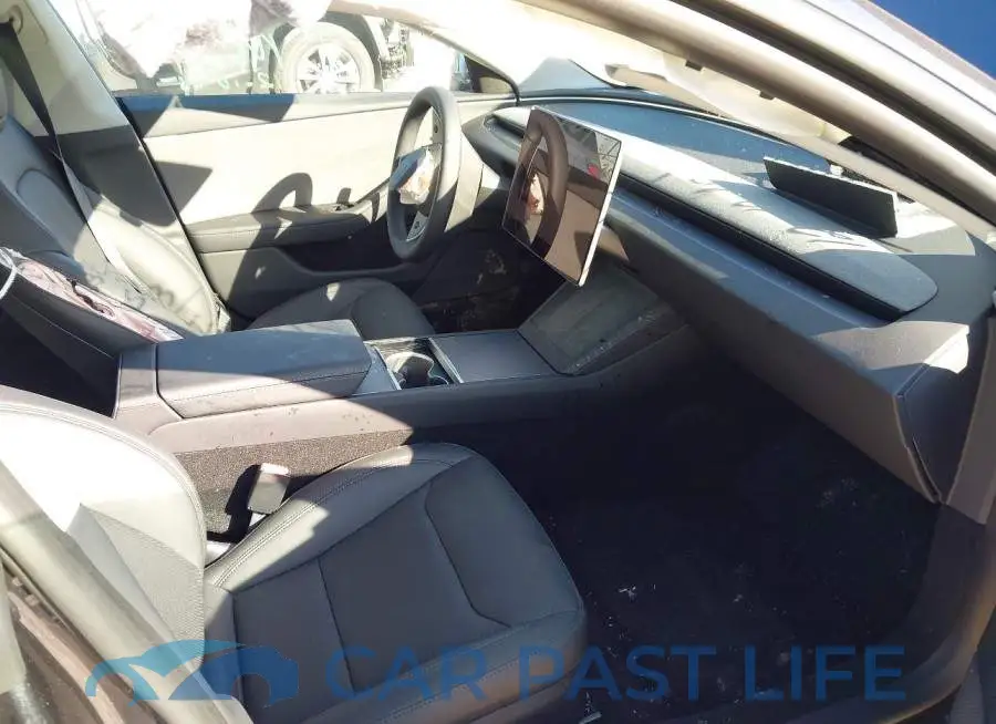 5YJ3E1EAXTF116379# 5