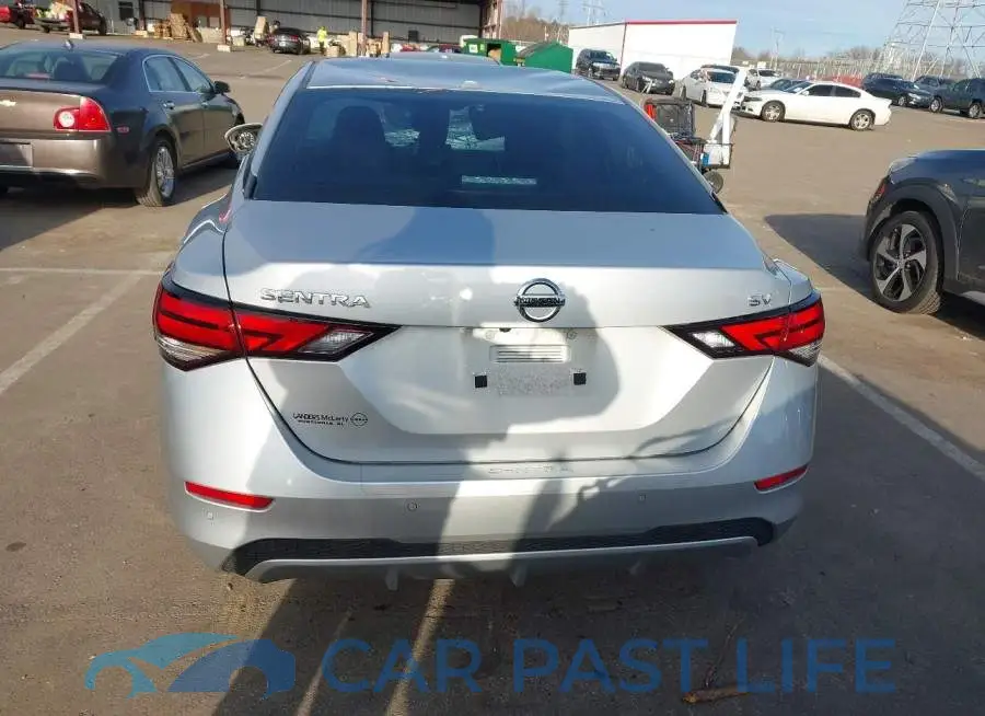3N1AB8CV8NY315097# 16