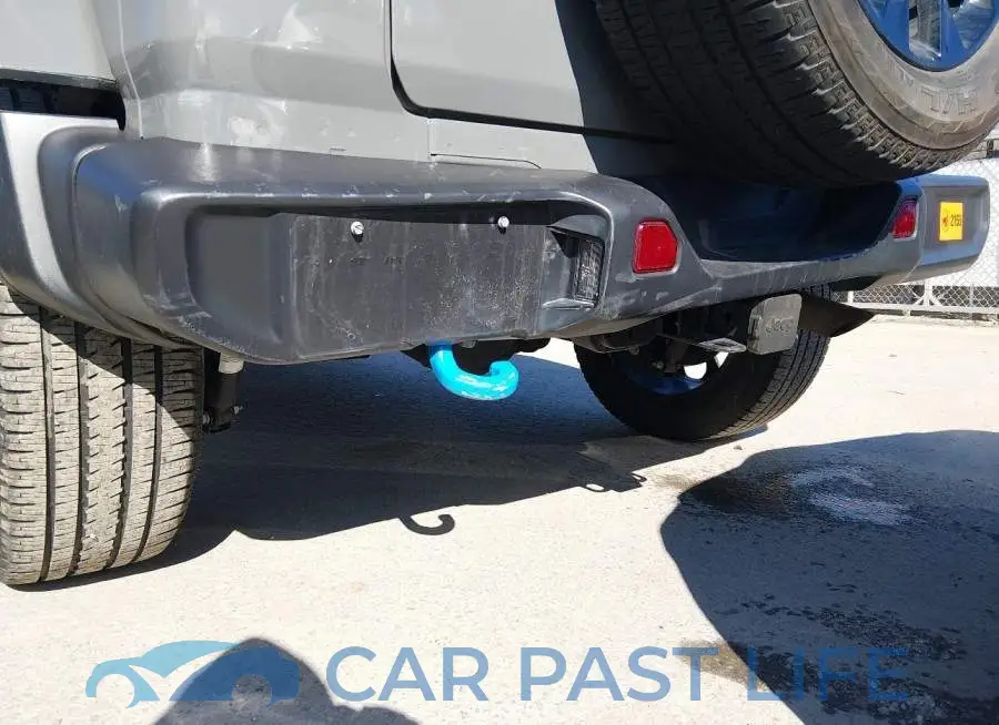 1C4JJXP68PW528882# 6