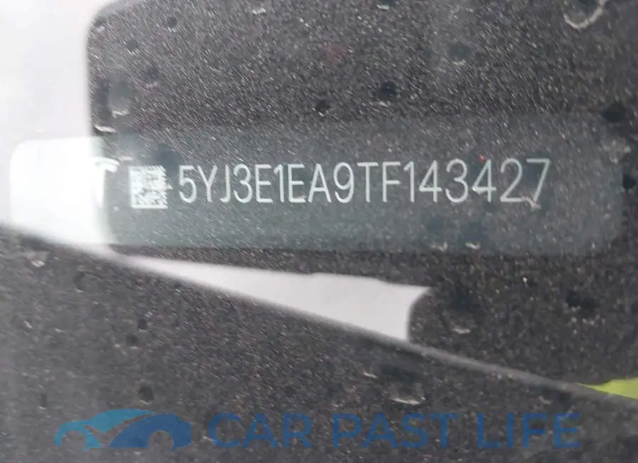5YJ3E1EA9TF143427# 9