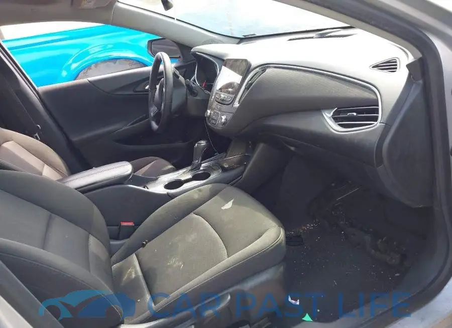 1G1ZD5ST0JF151606# 5