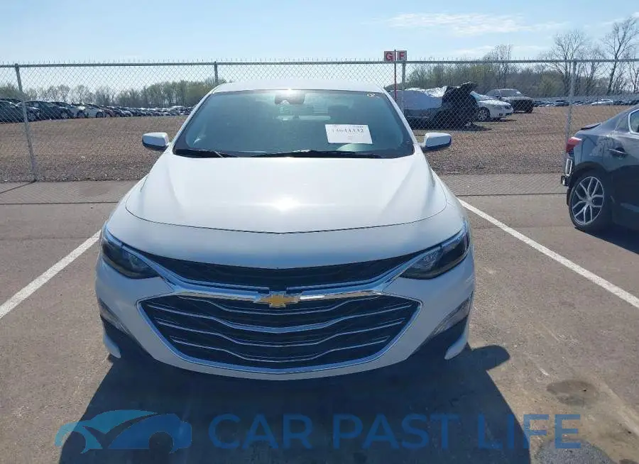 1G1ZD5ST8PF226352# 12