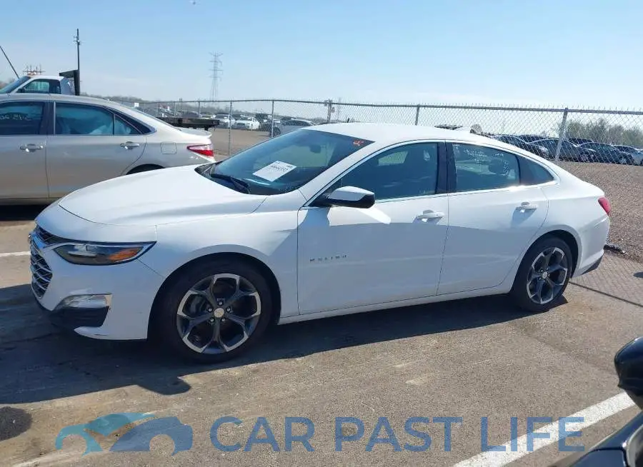 1G1ZD5ST8PF226352# 14